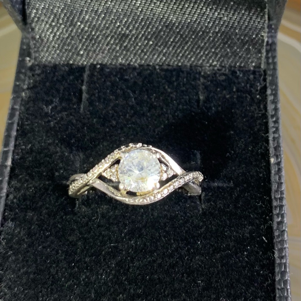 Sterling Silver Cz Vintage Ring Size 7